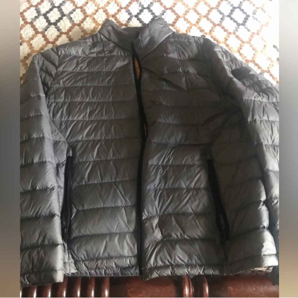 Michael Kors lightweight puffer jacket gray size XL in excellent condition
